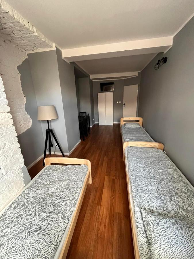 Hostel Woku Свебодзице Экстерьер фото